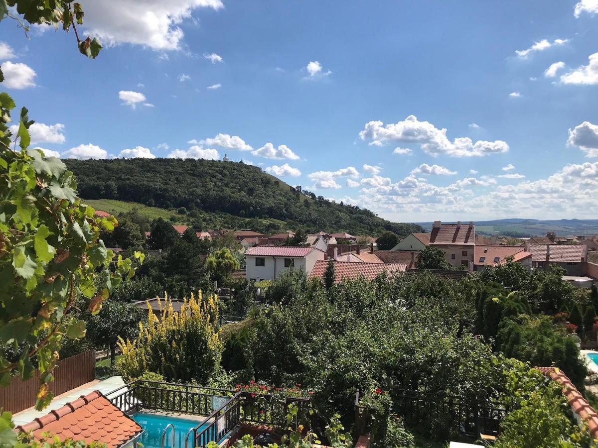 Pension Crhan Mikulov Exterior foto
