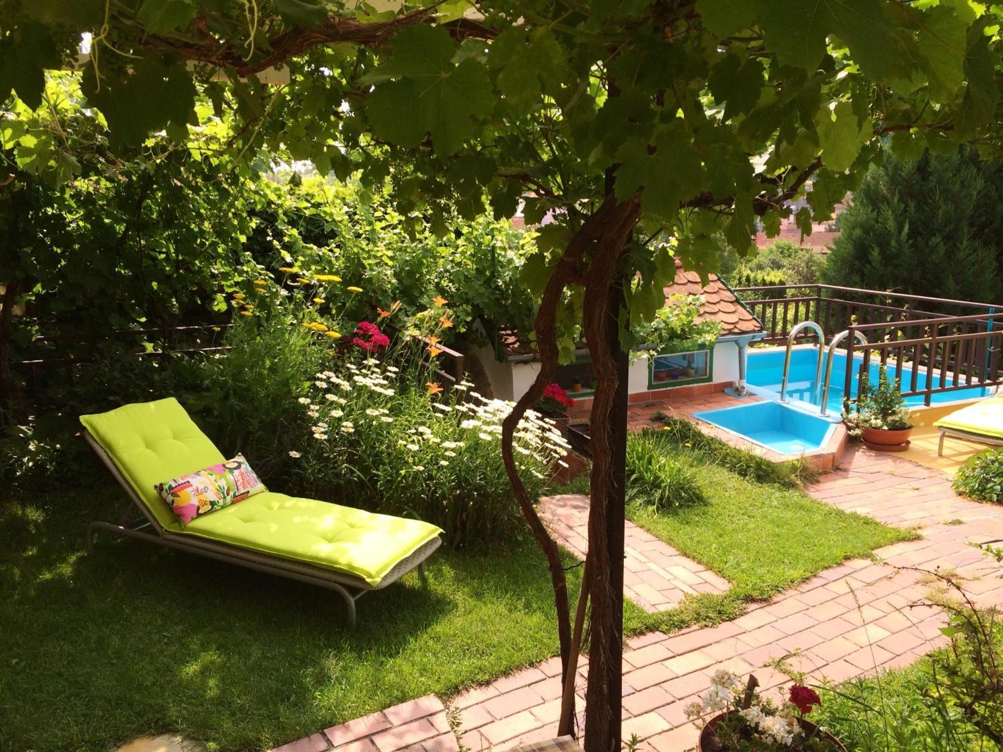 Pension Crhan Mikulov Exterior foto