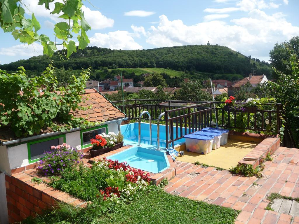 Pension Crhan Mikulov Exterior foto